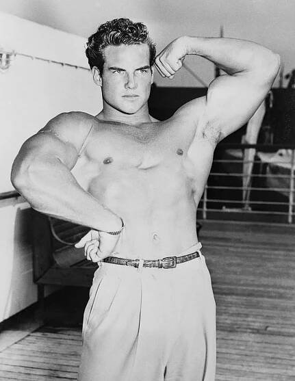 Steve Reeves paved the way for actors with muscles