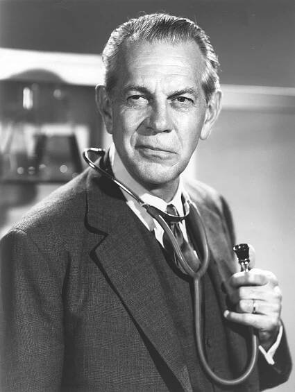 Raymond Massey