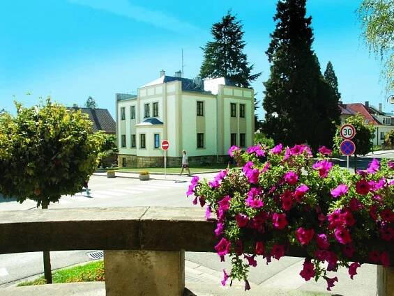 Hotel Anna Marie - Lázně Bělohrad | Lázně Travel