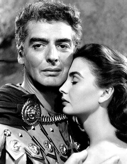 File:Victor Mature - Jean Simmons - 1967.jpg - Wikipedia