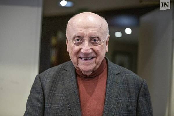 Křest knihy Luboše Procházky a Radima Panenky Cirkus Fiala | PrahaIN 