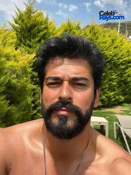 Burak Özçivit Net Worth