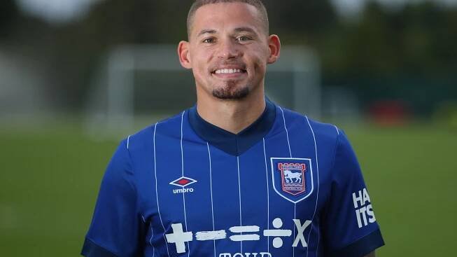 Kalvin Phillips completes Ipswich loan as Prem newbies announce two signings