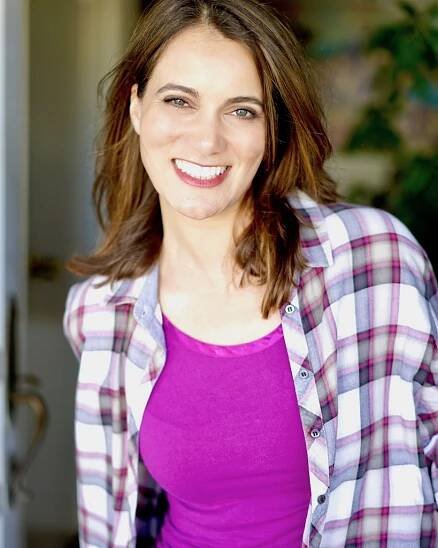 Caroline Amiguet - Actress, Model and Travel Host