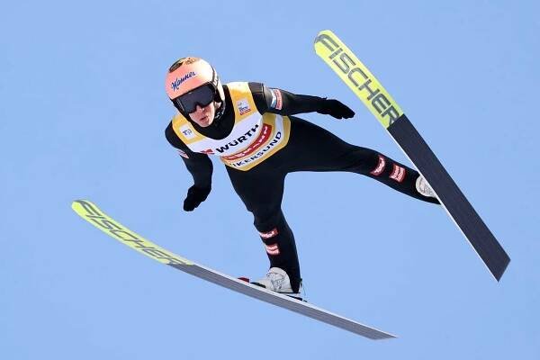 Zimní sporty ONLINE: Kraft slaví glóbus tři závody před koncem, Adamczyková v Montafonu pátá
