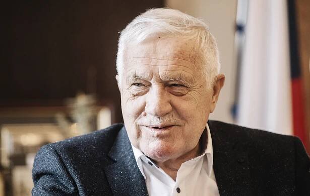 Fiala politiku dělat neumí a důsledky jsou tragické, hodnotí Klaus dnešní ODS