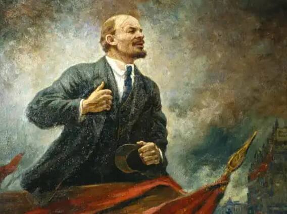 Vladimir Iljič Lenin za bolševické revoluce. Obraz ze sbírek Státního historického muzea v Moskvě.