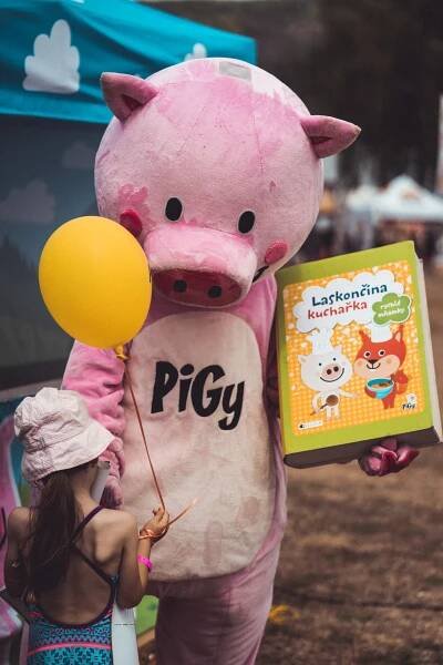 Fotoreport Pigyáda-Přehrady fest Slapy · Pigy.cz · pohádkové rádio · hry · omalovánky · zábava pro děti