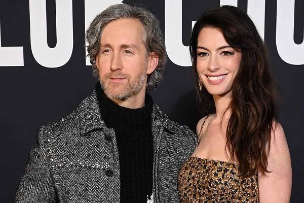 Anne Hathaway Has Rare Red Carpet Date Night (in Head-to-Toe Leopard) with Husband Adam Shulman