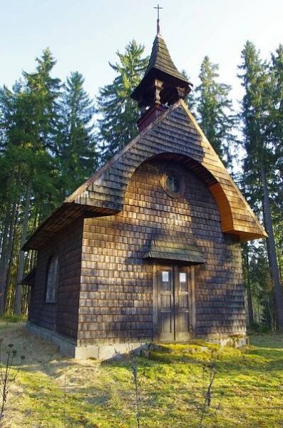 Soubor:Šindelová kaple sv. Terezie z Avily (4).jpg – Wikipedie