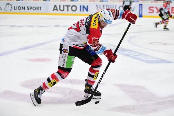 HC DYNAMO PARDUBICE – Matej Paulovič – posila od rivala