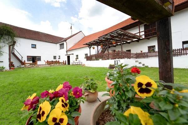 statek Novosedly, oslava svatby, svatební obřad Český Krumlov, Kájov