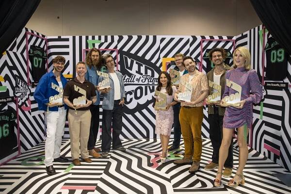 Joey Graceffa, Tyler Oakley, Rhett & Link, Rosanna Pansino, Hank Green, Smosh’s Ian Hecox and Anthony Padilla, and Grace Helbig were honored at VidCon's inaugural Hall of Fame ceremony in Anaheim on Thursday.