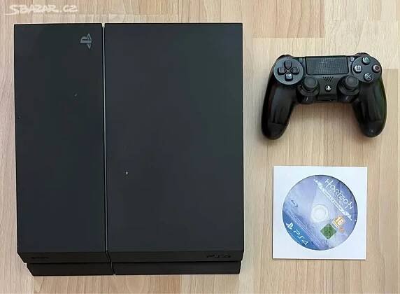 Sony PlayStation 3 Super Slim 500GB a PS4 FAT 1TB