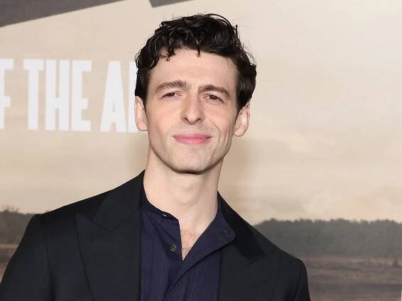 ‘Masters of the Air’ Standout Anthony Boyle on Airsickness, Mustaches, and His Very Busy 2024