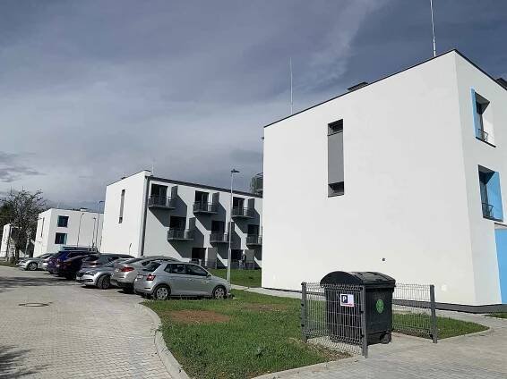 Plzeň dokončila svůj největší bytový projekt za posledních 17 let. V Zátiší postavila 18 nových bytových domů se 179 byty.