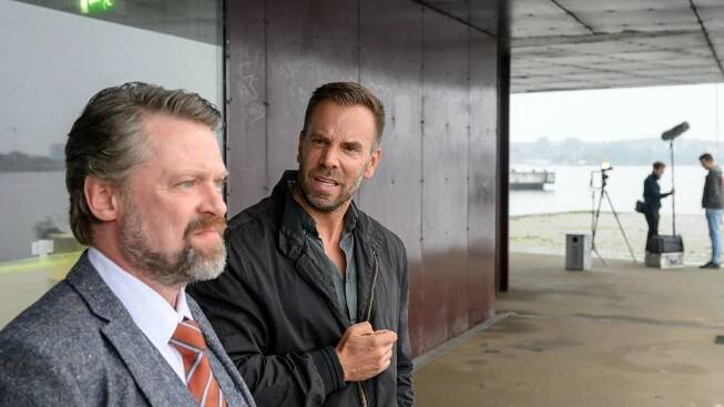 Mathias Harrebye-Brandt, Dominic Boeer - SOKO Wismar - Der Königspfad - Z filmu