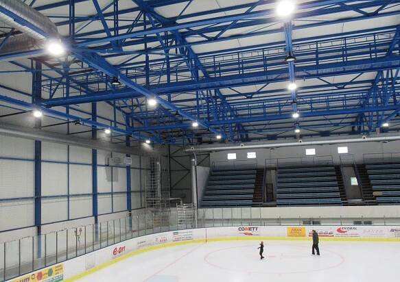 Zimní stadion dostane roční zkušební lhůtu