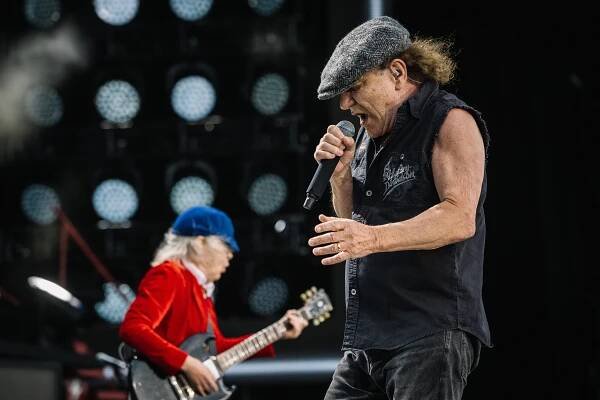 Recenze: AC/DC zestárli, ale nezklamali