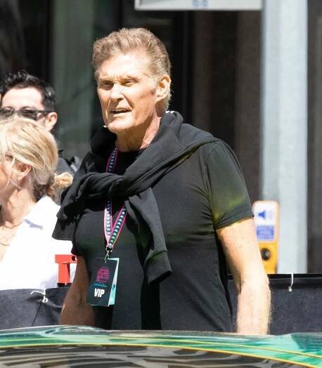 David Hasselhoff stárne viditelně tělem, duší ale nikoliv. Mitch z Pobřežní hlídky prozradil, díky čemu se cítí mladě