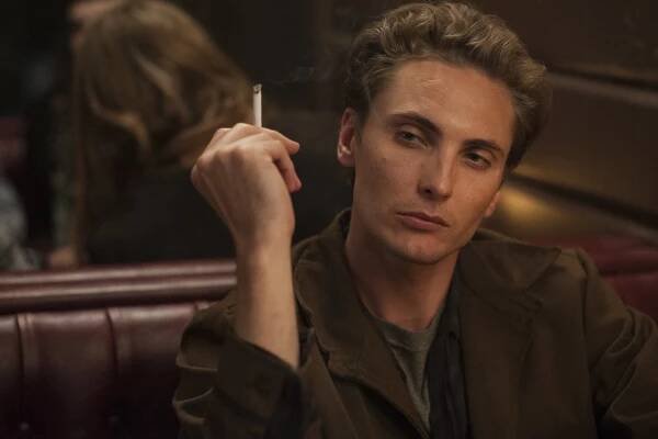 Městečko Twin Peaks - Epizoda 5 - Z filmu - Eamon Farren