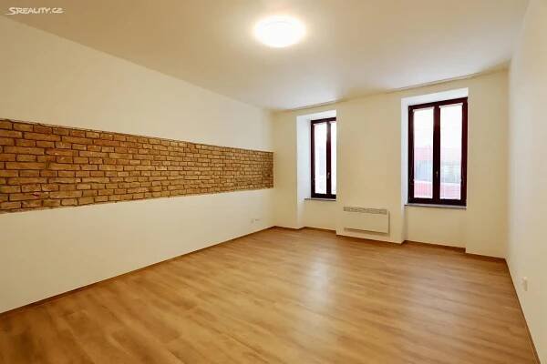 Pronájem bytu 2+kk 52 m², Francouzská, Brno - Zábrdovice • Sreality.cz