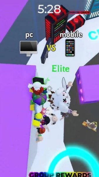 Roblox PC vs Mobile RACE!