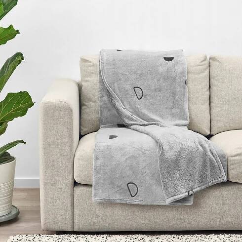 IKEA VANKRETS Deka pléd světle šedá heboučká na dotek 130x170 cm Značka IKEA