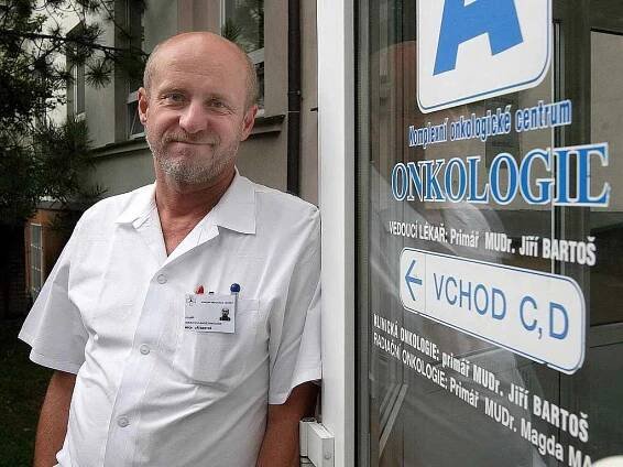 Oddělení radiační a klinické onkologie Krajské nemocnice Liberec, primář MUDr. Jiří Bartoš