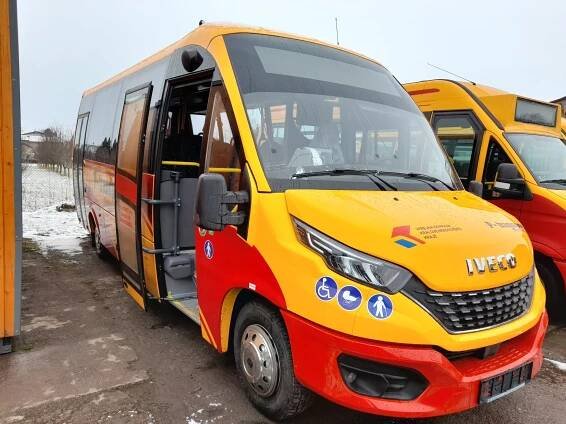 Nové autobusy pro Královéhradecký kraj. Foto: FB Veřejná doprava Královéhradeckého kraje