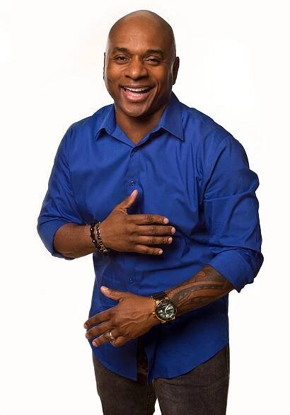 Tony Roberts – Innovative Artists