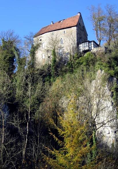 Soubor:Hemer-BurgKlusenstein1-Asio.JPG