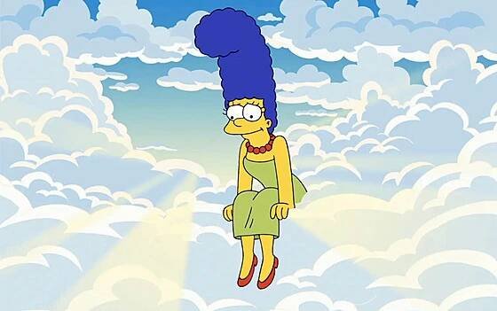 Marge Simpsonová v nebi ve finále 36. série Simpsonových.