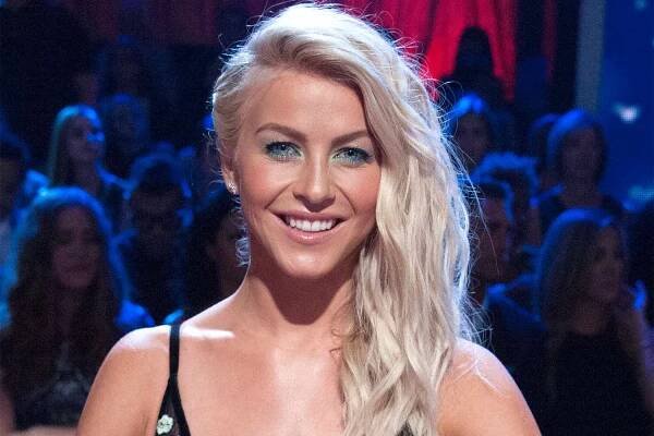 Julianne Hough to guest-judge Dancing With the Stars finale while brother Derek quarantines