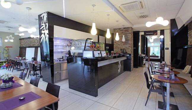 Bar Piccolo Café