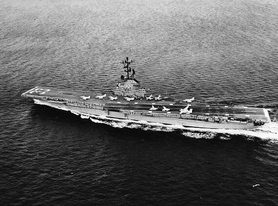 USS Kearsarge (CV-33)