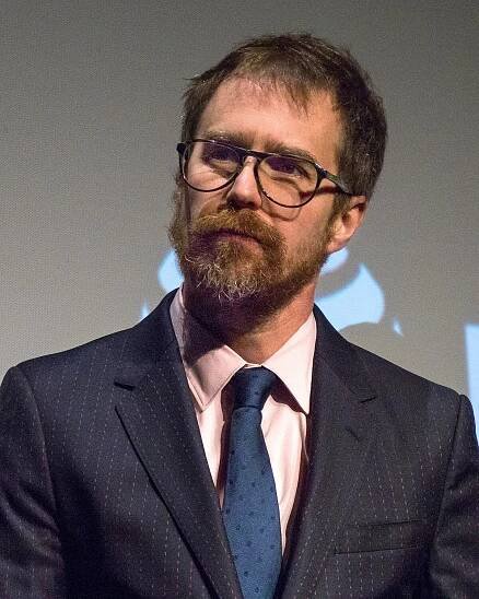 Soubor:Sam Rockwell (51492) (cropped).jpg