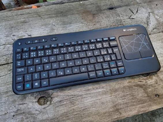 Klávesnice bezdrátová Logitech K400r - Brno