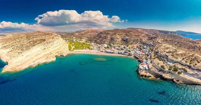 Matala-Bay-BAR-OUTDOOR