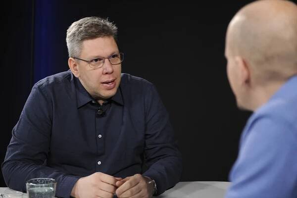 Jonák: Tři miliardy lidí topí uhlím nebo trusem. A my si v EU likvidujeme průmysl