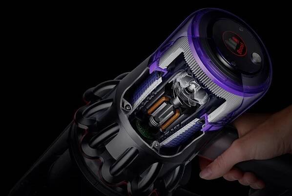 Dyson V11 Poháněný  motorem Dyson Hyperdymium