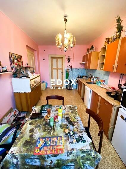 Prodej RD, 240m2, pozemek 358m2, Kladno - Dubí. | Edox Reality