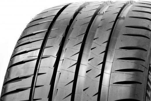 Michelin Pilot Sport 4 ZP 225/40 R18 92 Y XL