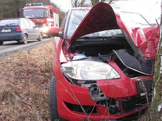 Čtvrteční dopravní nehoda mezi Benešovem a Václavicemi. 