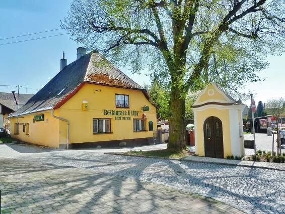 Králíky - kaplička sv. Jana Nepomuckého