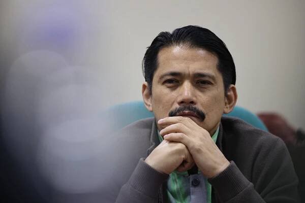 14 Surprising Facts About Robin Padilla