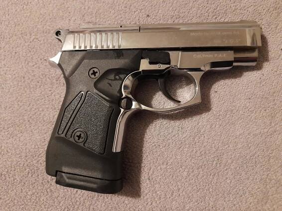 Atak Zoraki 914 kal. 9mm. Ještě kategorie D.