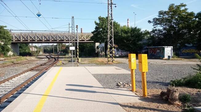 Photos • Praha-Holešovice railway stop (Abandoned structure or settlement) • Mapy.com