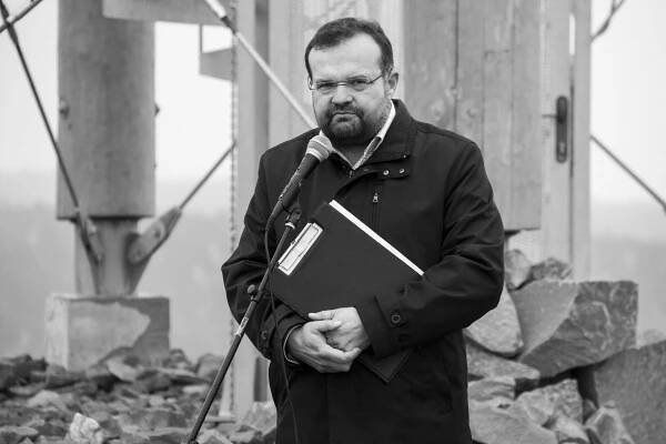 Zemřel Pavel Horák. Bývalý dlouholetý člen zastupitelstva a vedení Olomouckého kraje | Kurzy.cz