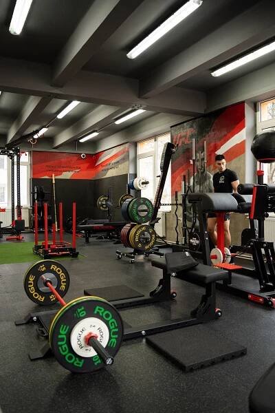 Dolní gym